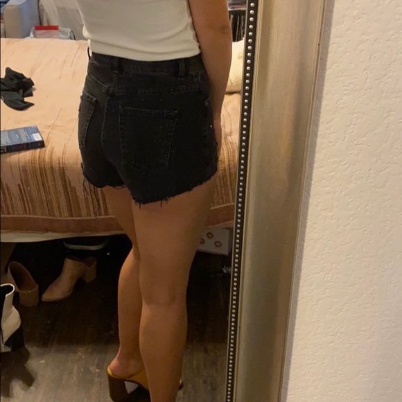 Button up black jean shorts - Picture 2 of 7